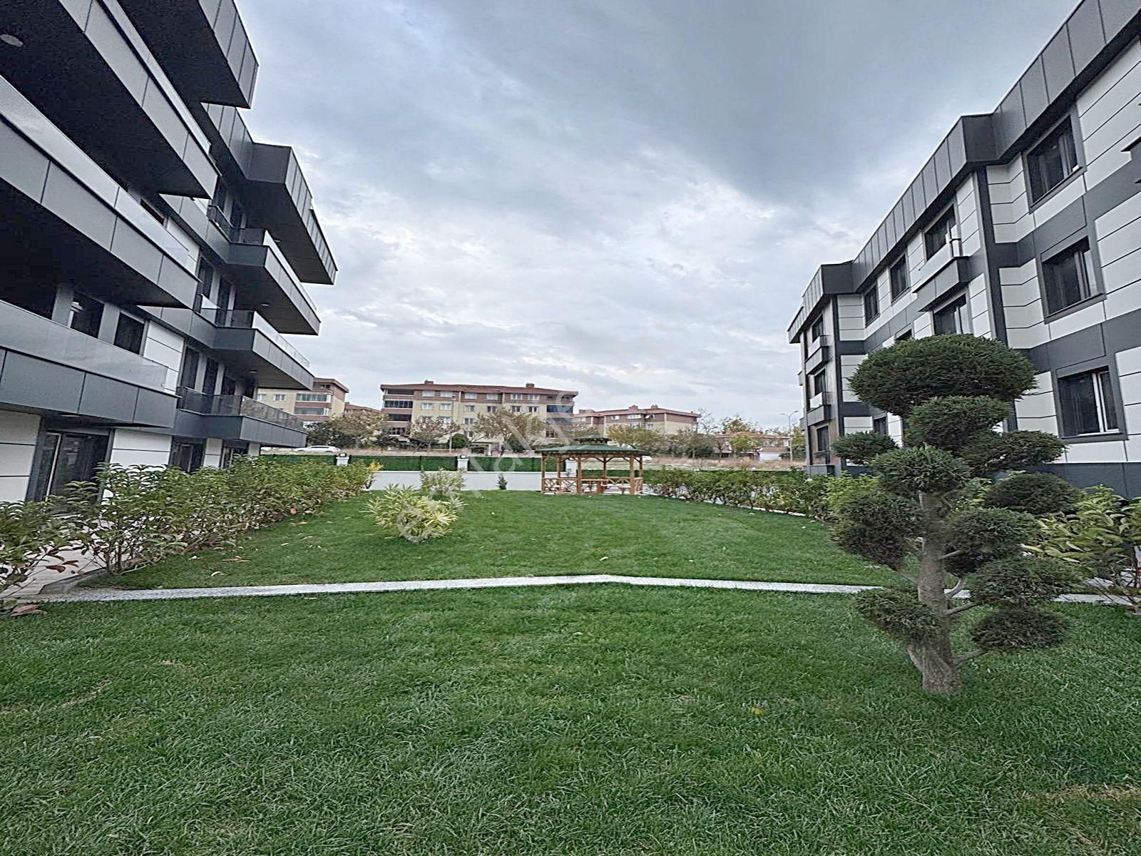 Cadde34 Yapı'dan Lüks Butik Site İçerisinde 3+1 Ebeveyn Banyolu Kapalı Otoparklı Satılık Daire!! - Görsel 21