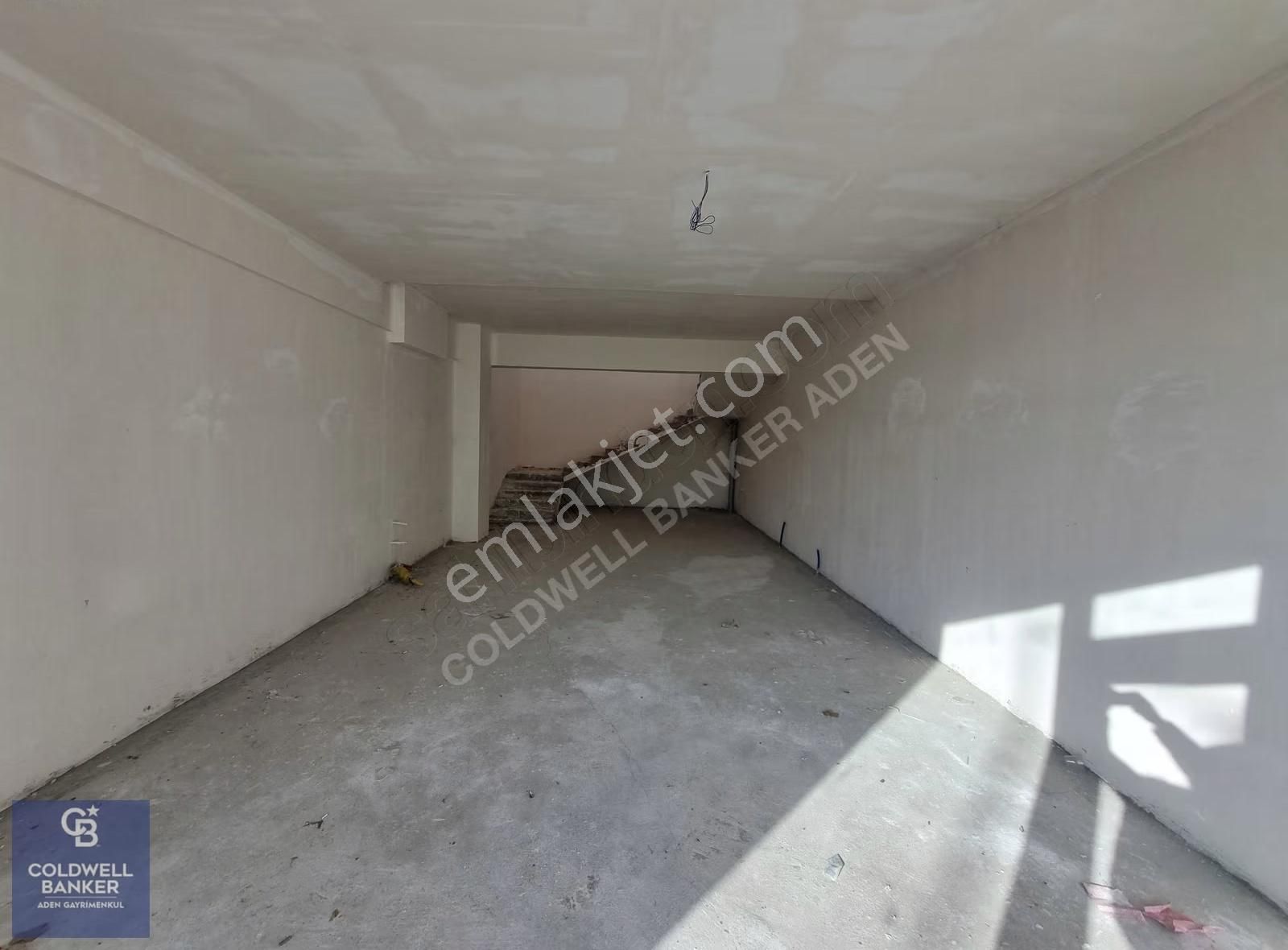 Cumhuriyet Mah. De İstanbul Yolu Üzerinde 110 M2 Satılık Dükkan - Görsel 9