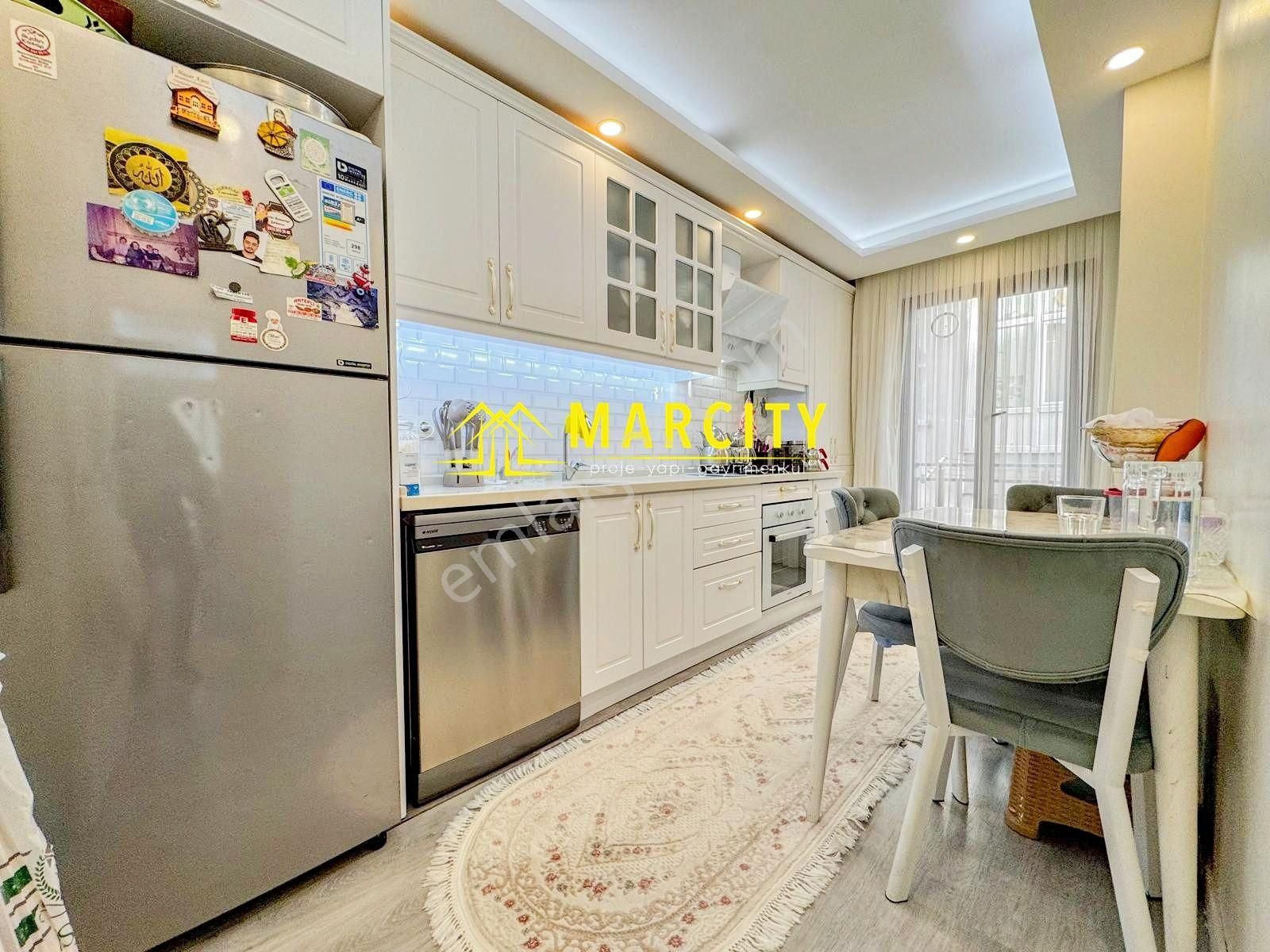 Marcity'den Ulubatlı Camii Yakını 4 Yıllık Güney Cephe Full