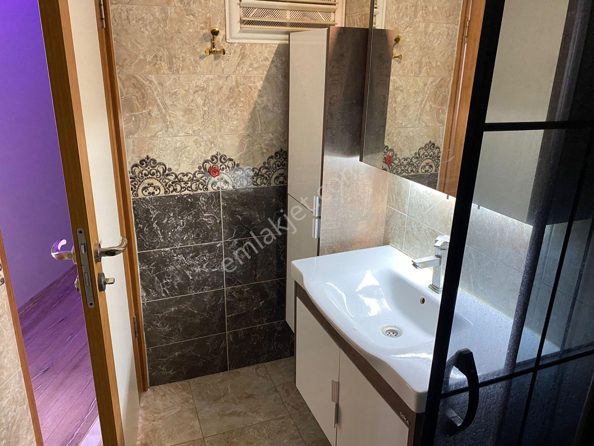 Atilla Mahallesinde 2+1 Doğalgazlı Asansörlü Bakımlı - Görsel 22