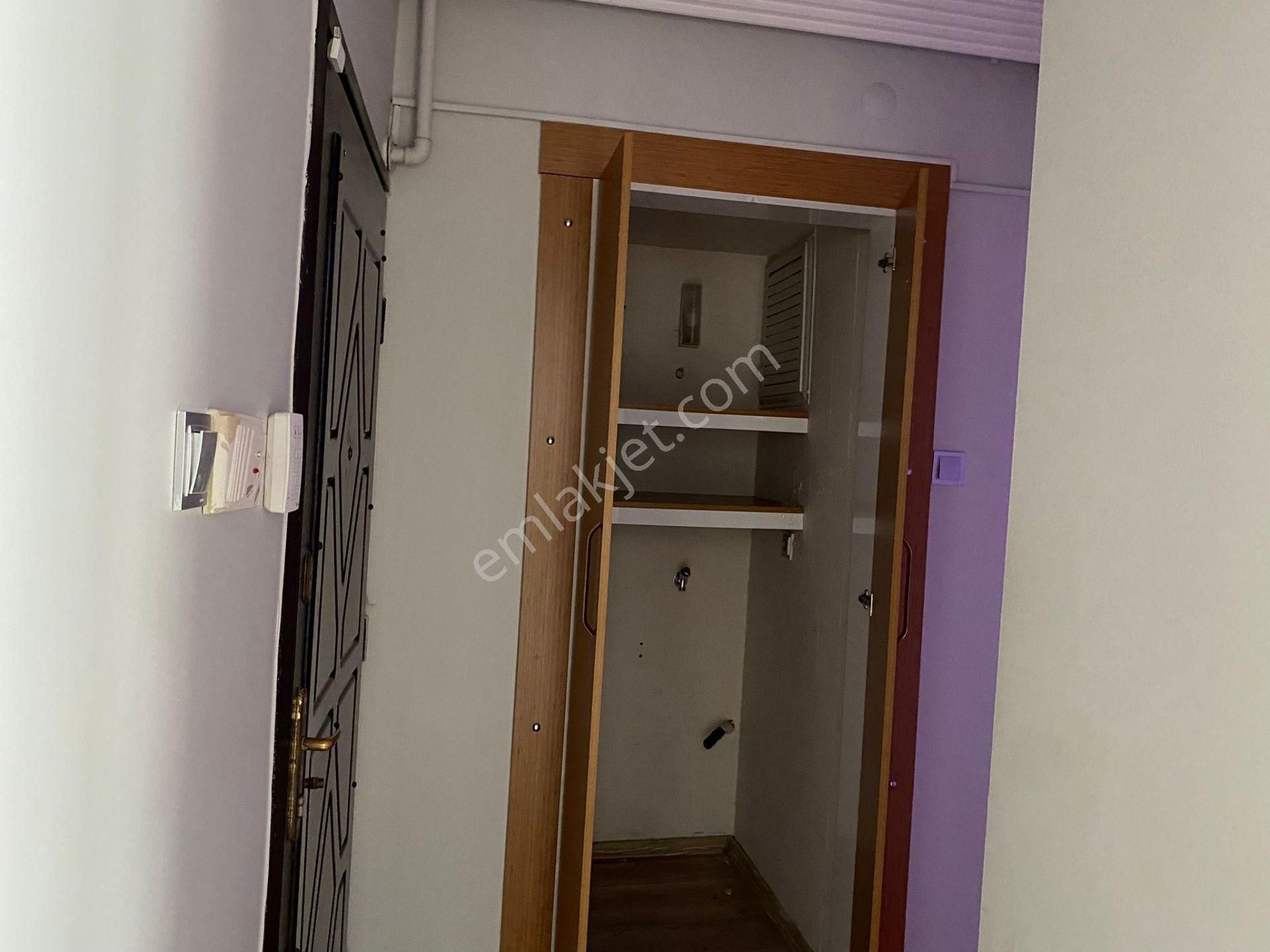 Atilla Mahallesinde 2+1 Doğalgazlı Asansörlü Bakımlı - Görsel 13