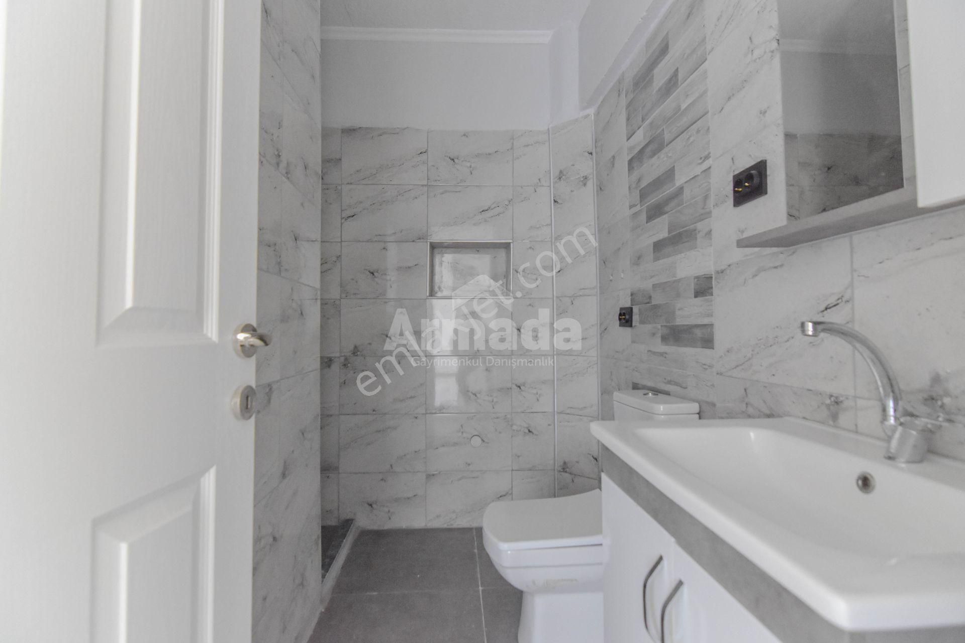 Kuşadası Cumhuriyet Mahallesinde Yenilenmiş 2+1 Daire - Görsel 20