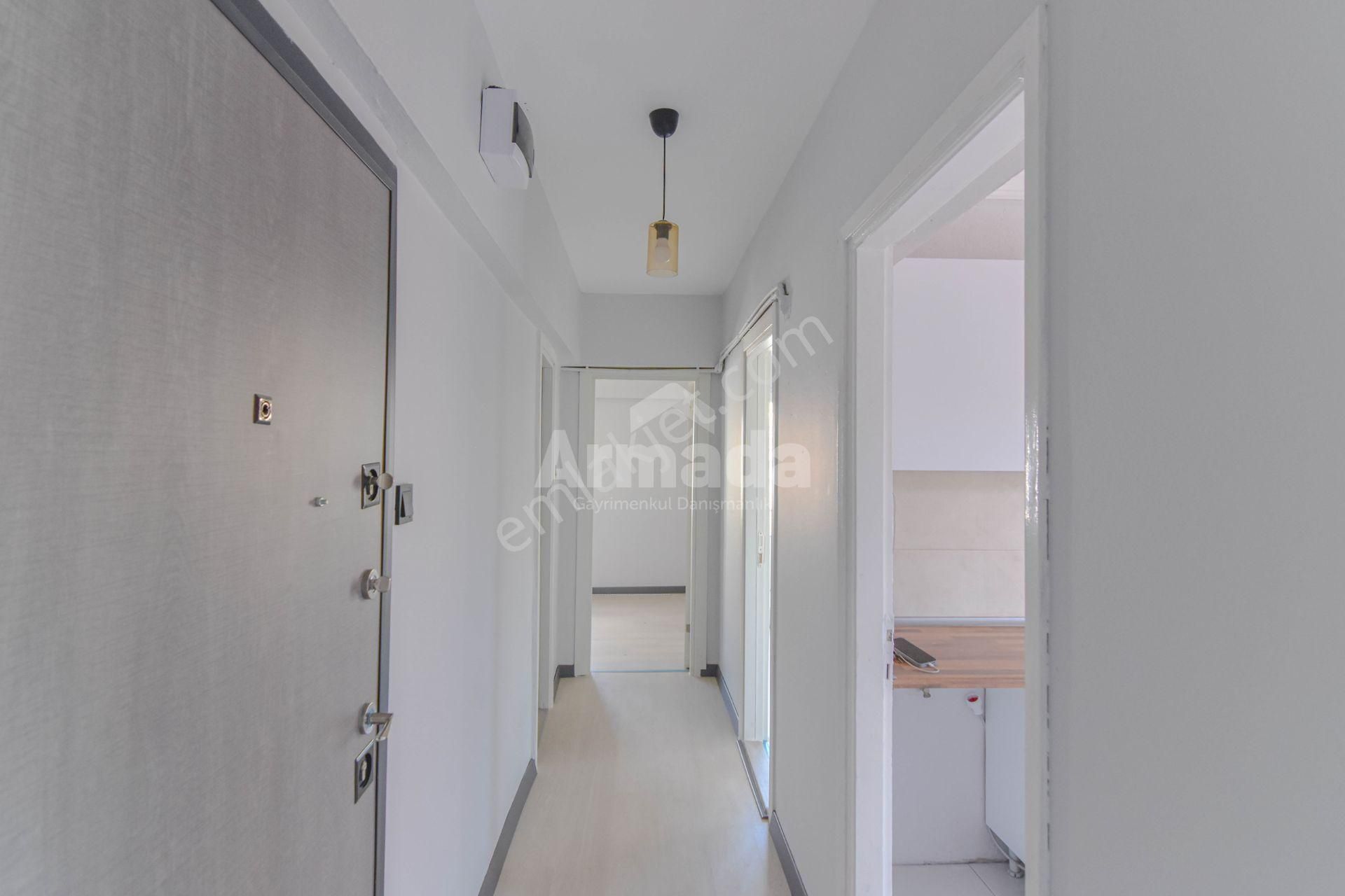 Kuşadası Cumhuriyet Mahallesinde Yenilenmiş 2+1 Daire - Görsel 11