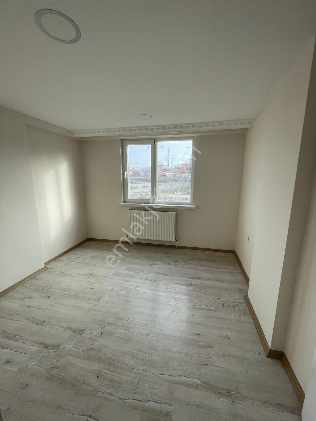 Afyon Üçok Emlaktan Kanlıca Mah Satılık Lüx 2+1 Sıfır Ayarında Daireler - Görsel 13