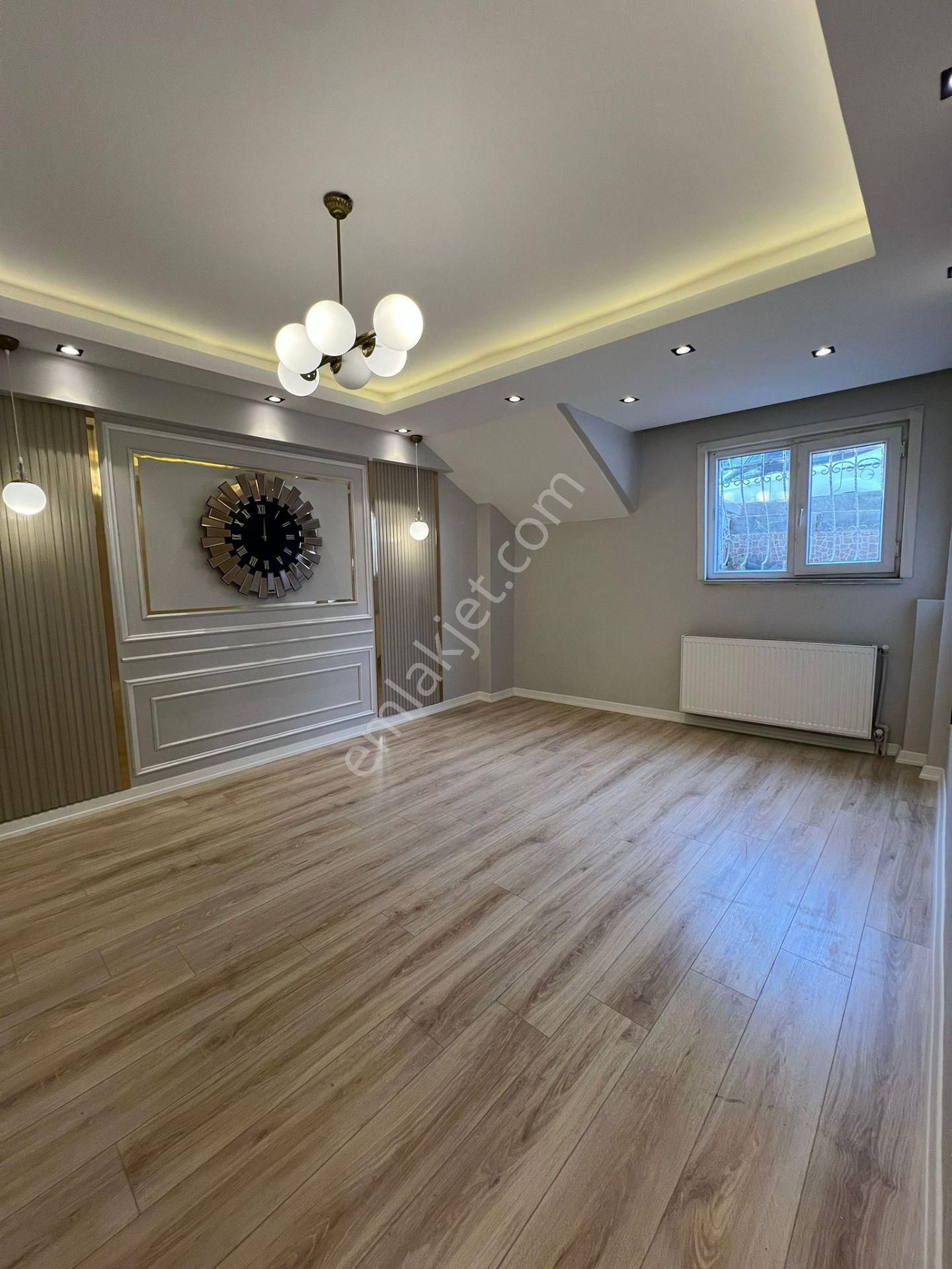 Metrobüse Yürüme Mesafesinde Lüx Bahçe Katı - Görsel 8