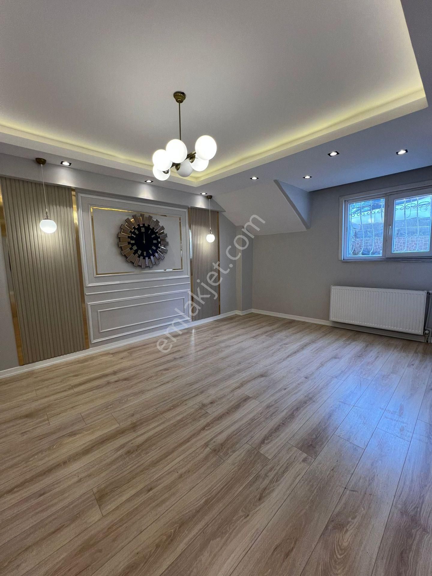 Metrobüse Yürüme Mesafesinde Lüx Bahçe Katı - Görsel 3