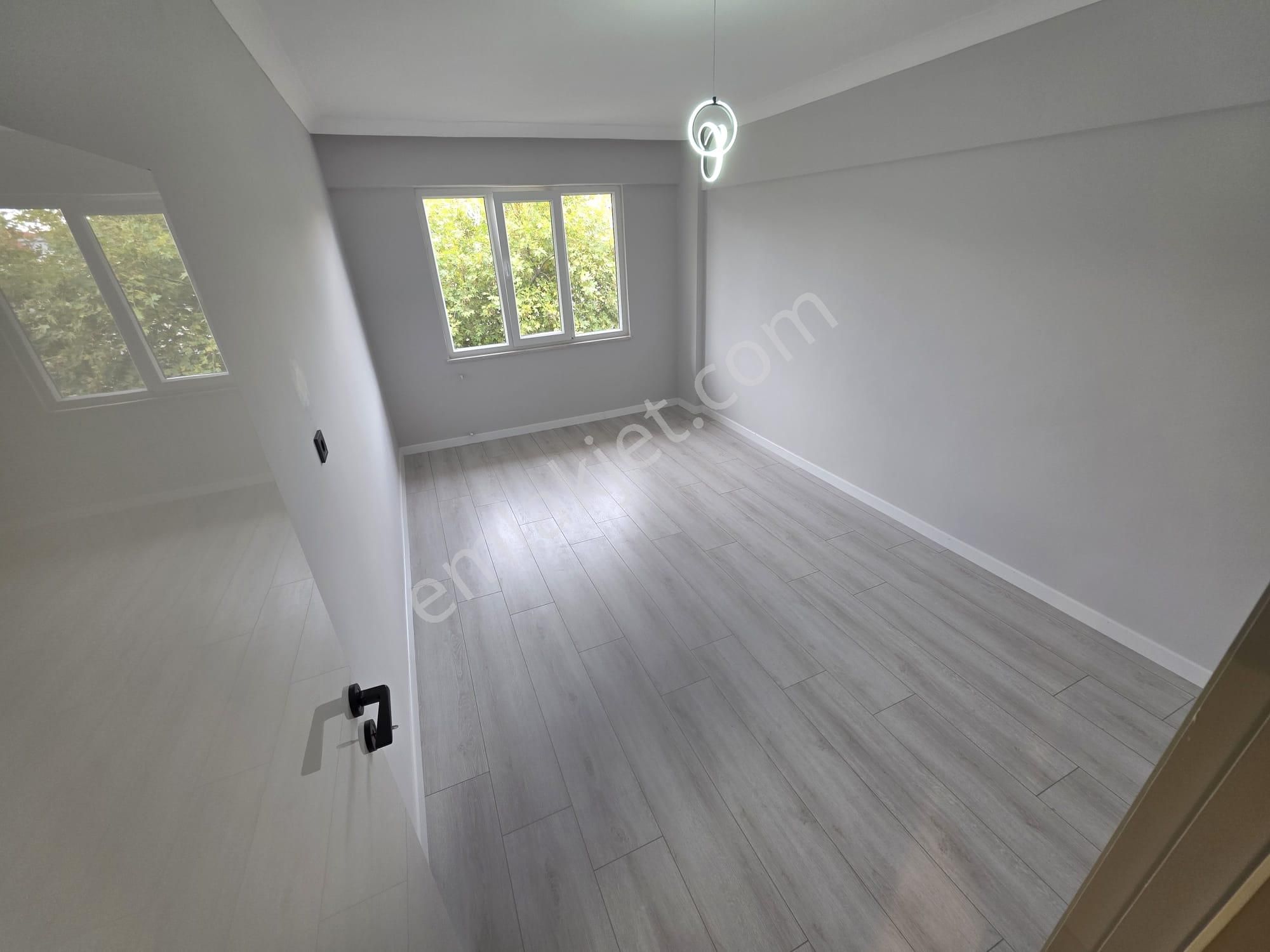 Akçay İkizçayda Ayrı Mutfak Geniş Balkonlu 2+1 Öncephe Daire - Görsel 10