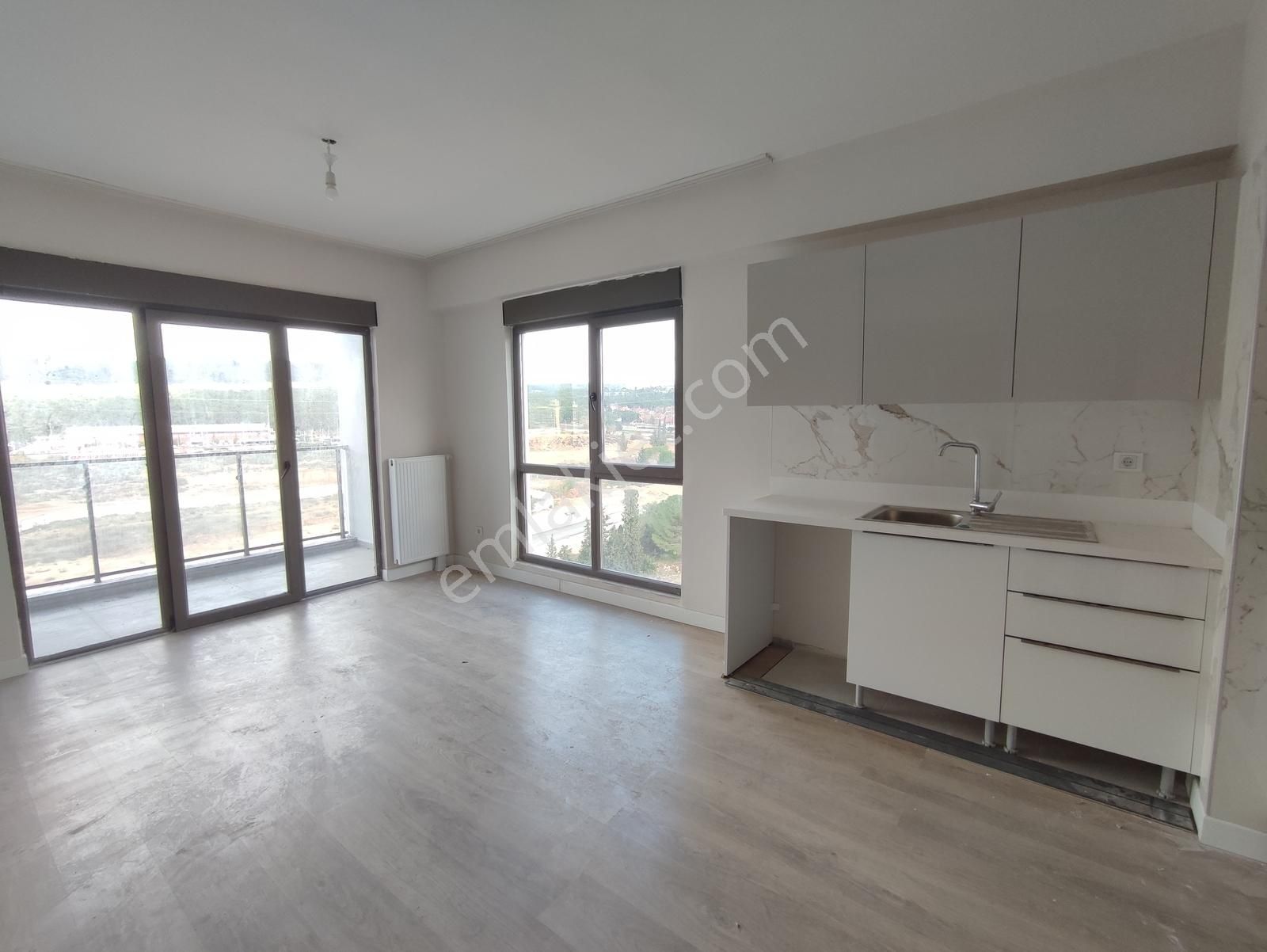 Kepez Suryapıda 9. Kat Önü Açık Sıfır 86 M2 Kiralık Daire - Görsel 4