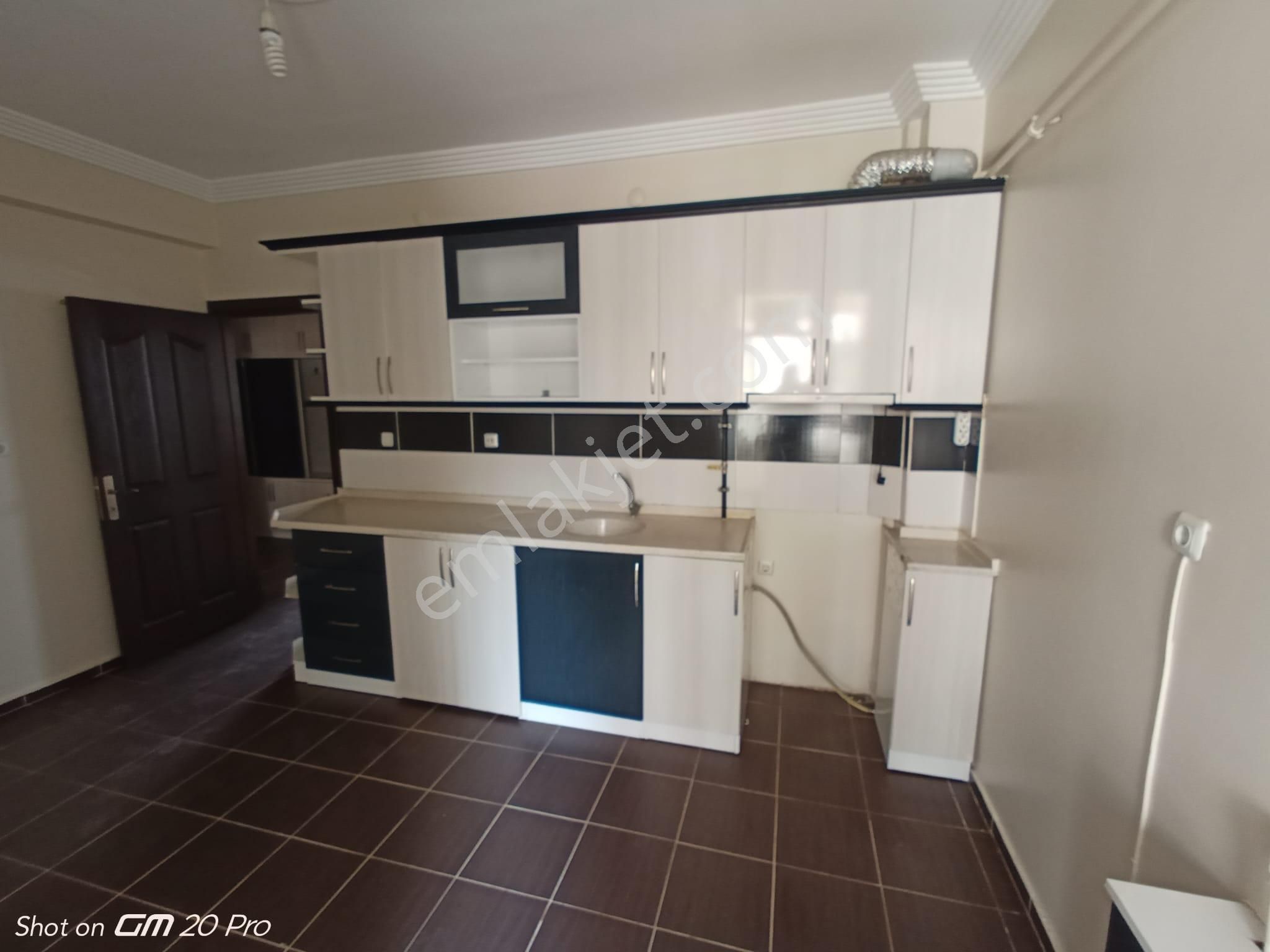 İsa Kavak Gayrimenkul’den Satılık 3+1 Daire – Karatay/hamzaoğlu - Görsel 3