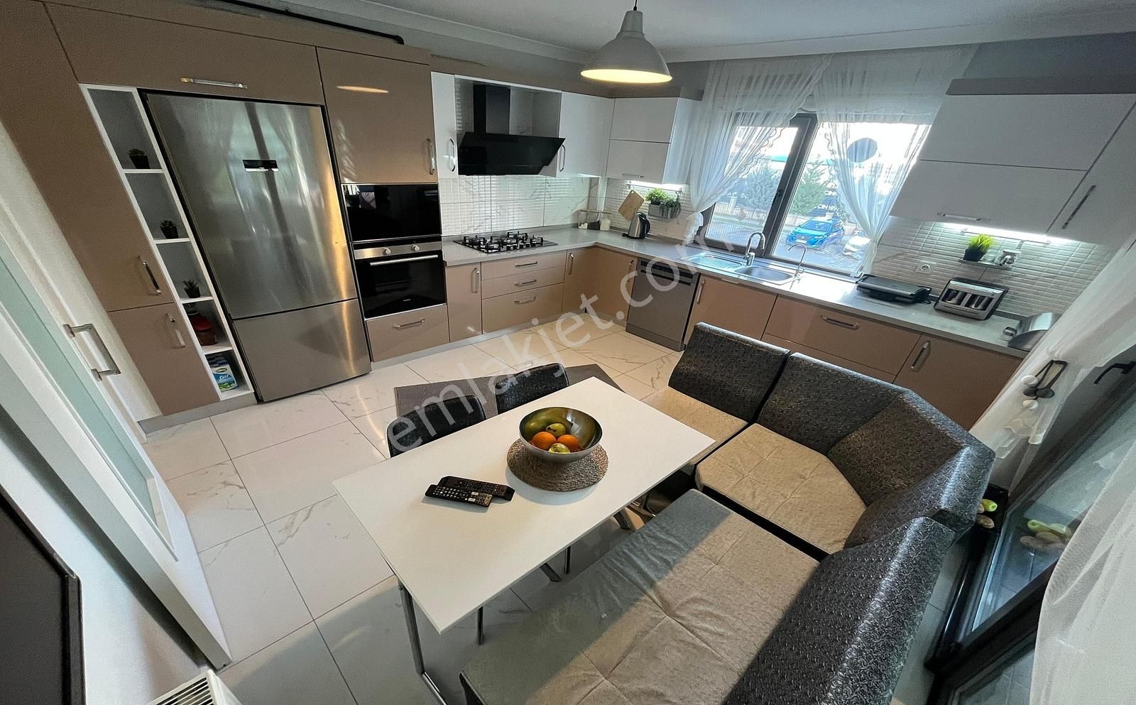 Yenikent Emlak'tan Yenikent'in Gözde Sitesi Ultra Lüx Geniş 3+1 - Görsel 6