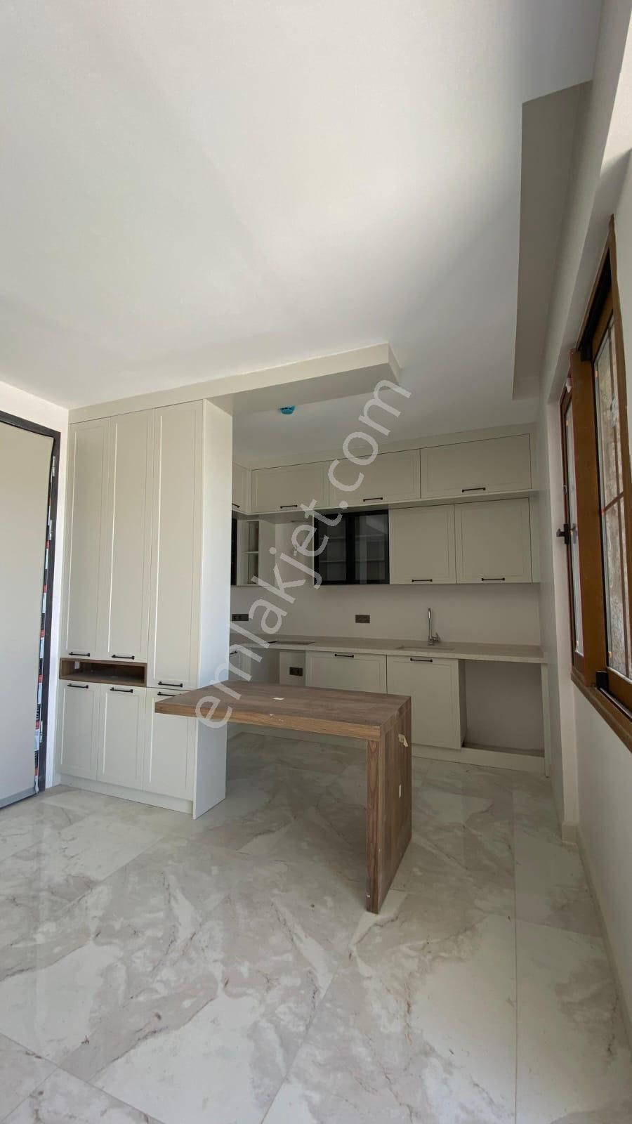 Soğucak'ta Panoramik Deniz Manzaralı 2+1 Dubleks Daire - Görsel 26