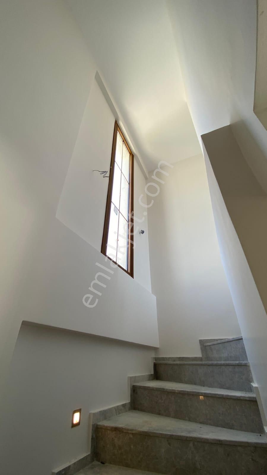 Soğucak'ta Panoramik Deniz Manzaralı 2+1 Dubleks Daire - Görsel 25