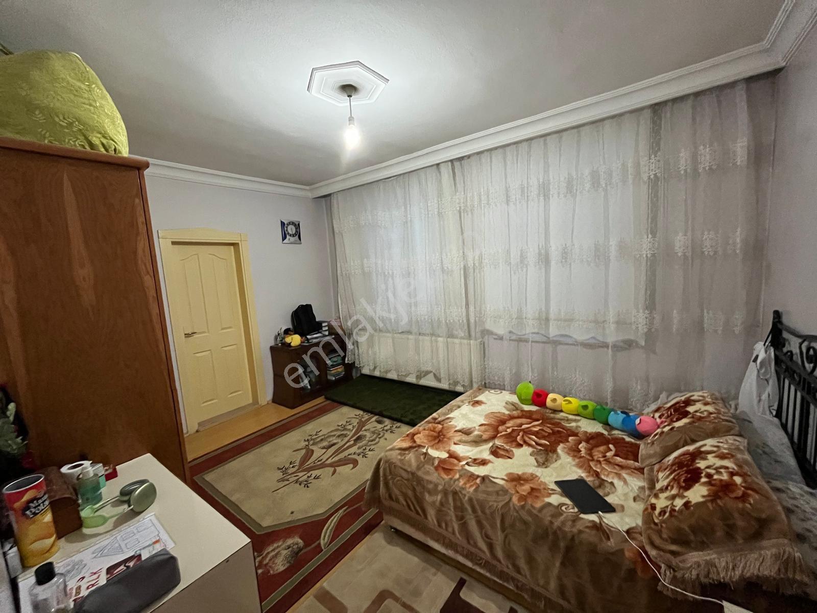 Alipaşa Mahallesinde Satılık Geniş Site İçi 4+1 Daire - Görsel 5