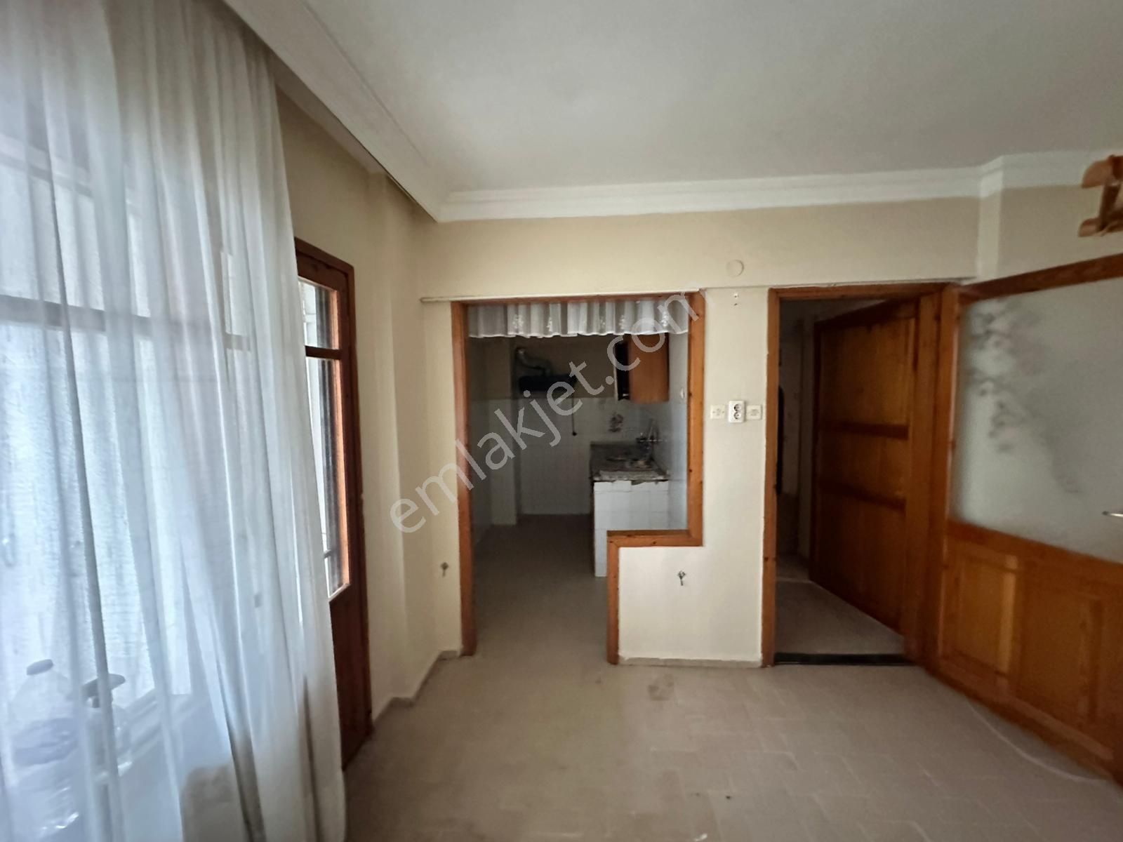 Yalova Çiftlikköy Siteler Mah Aslankent Kiralık Temiz 1+1 Daire - Görsel 2