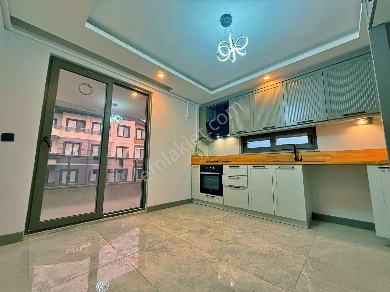 Uytundan Akçay'da Ayrı Mutfaklı Sıfır 4+1 Dubleks Daire - Görsel 10