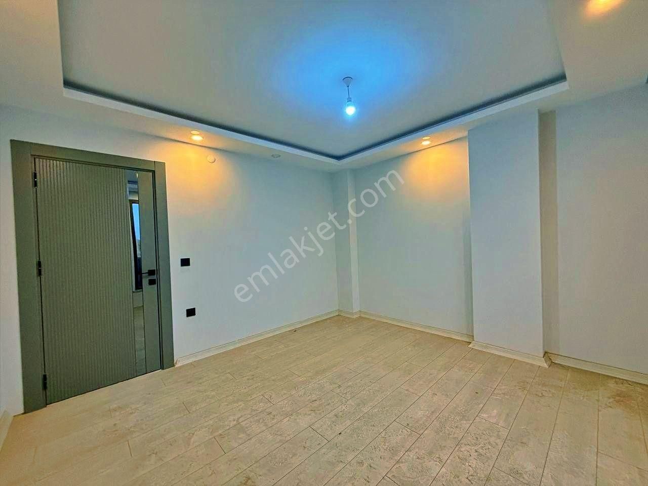 Uytundan Akçay'da Ayrı Mutfaklı Sıfır 4+1 Dubleks Daire - Görsel 11