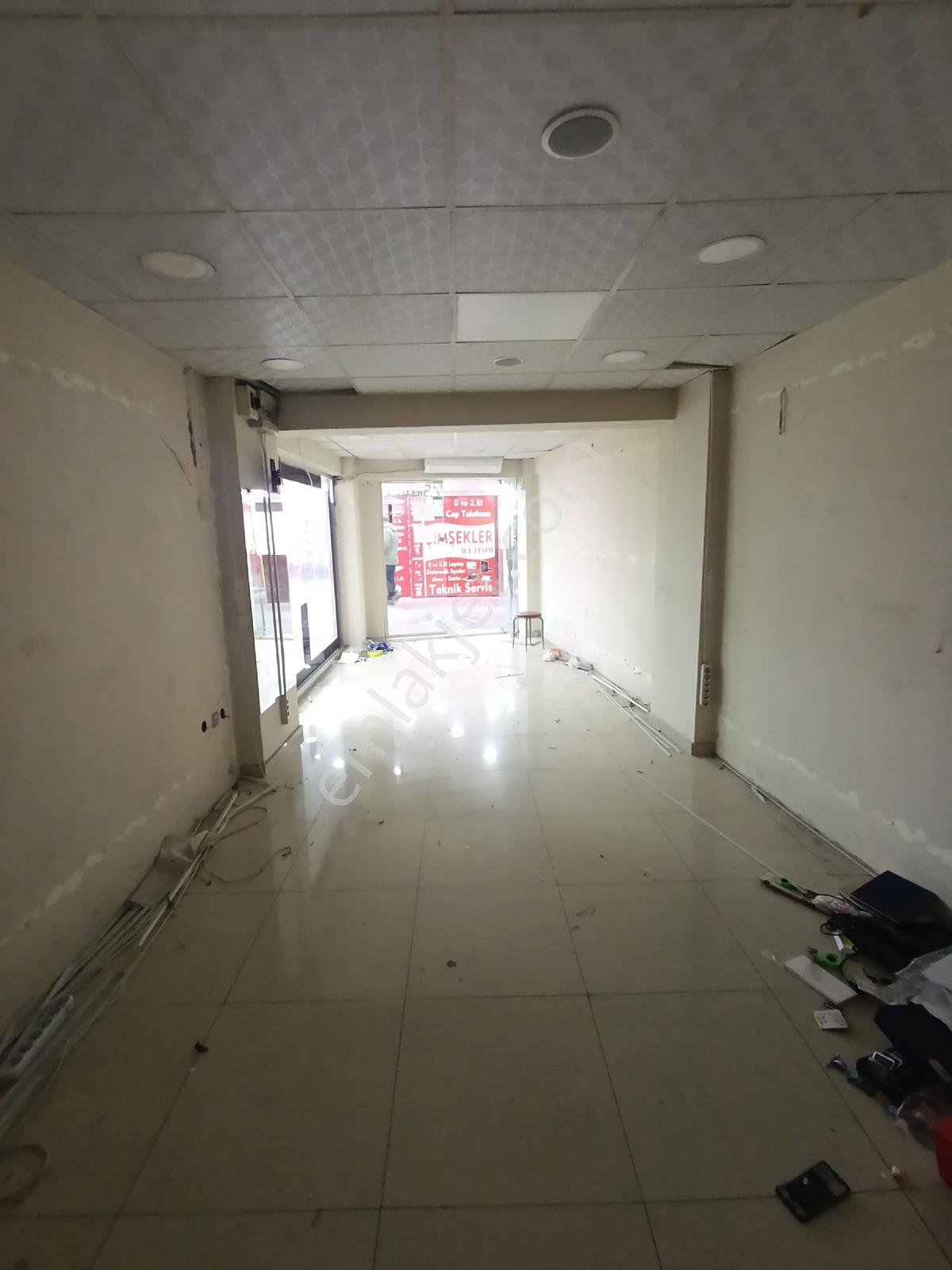 Çorlu Merkezde Megalit İş Merkezi Girişinde Kupon Kiralık Dükkan - Görsel 15
