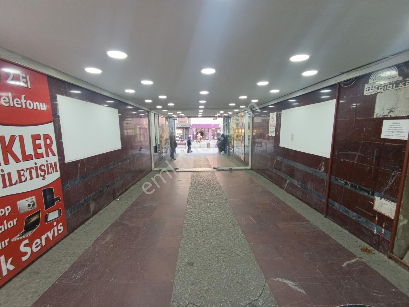 Çorlu Merkezde Megalit İş Merkezi Girişinde Kupon Kiralık Dükkan - Görsel 10