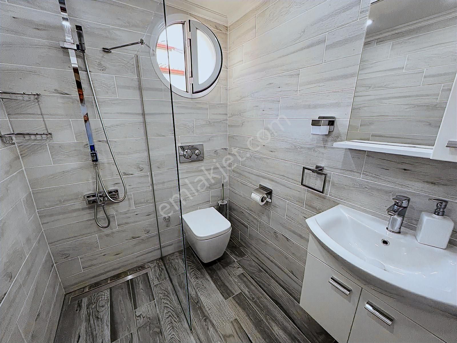 Çalışta Denize Sıfır Site İçerisinde 3+1 Villa - Görsel 2