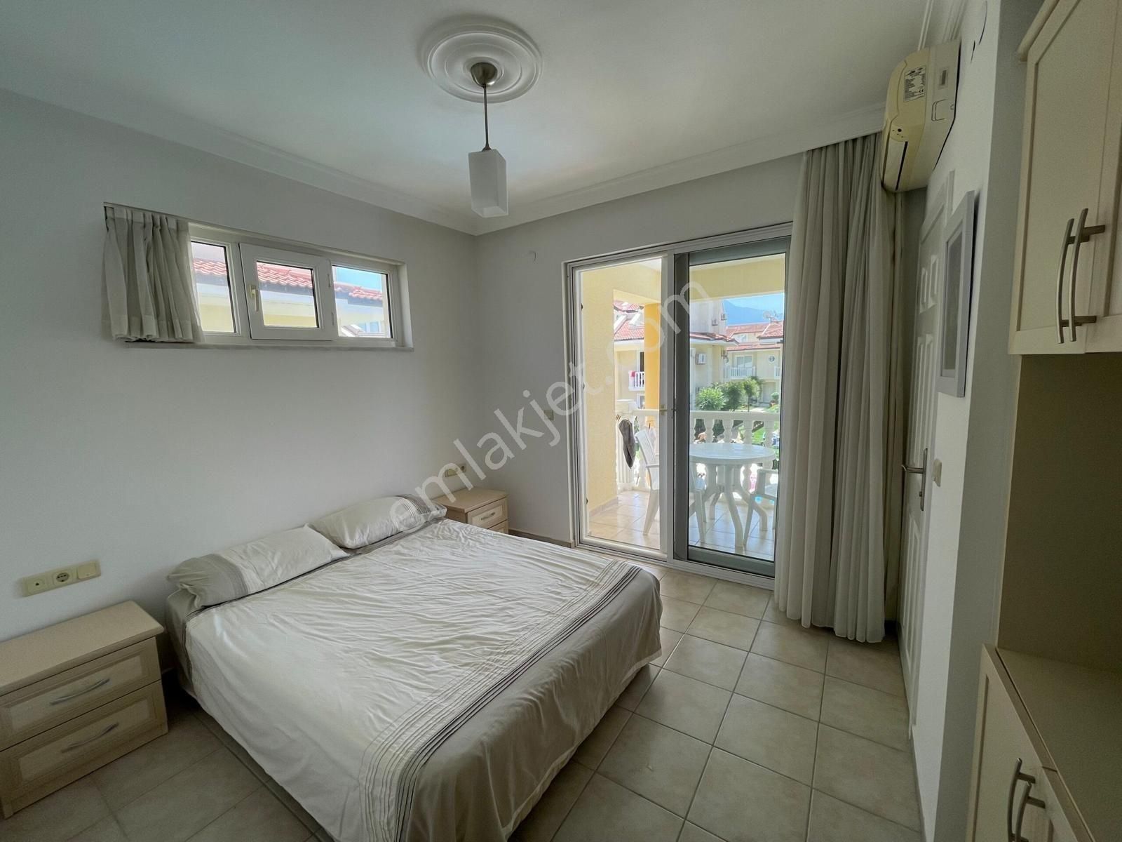 Çalışta Denize Sıfır Site İçerisinde 3+1 Villa - Görsel 3