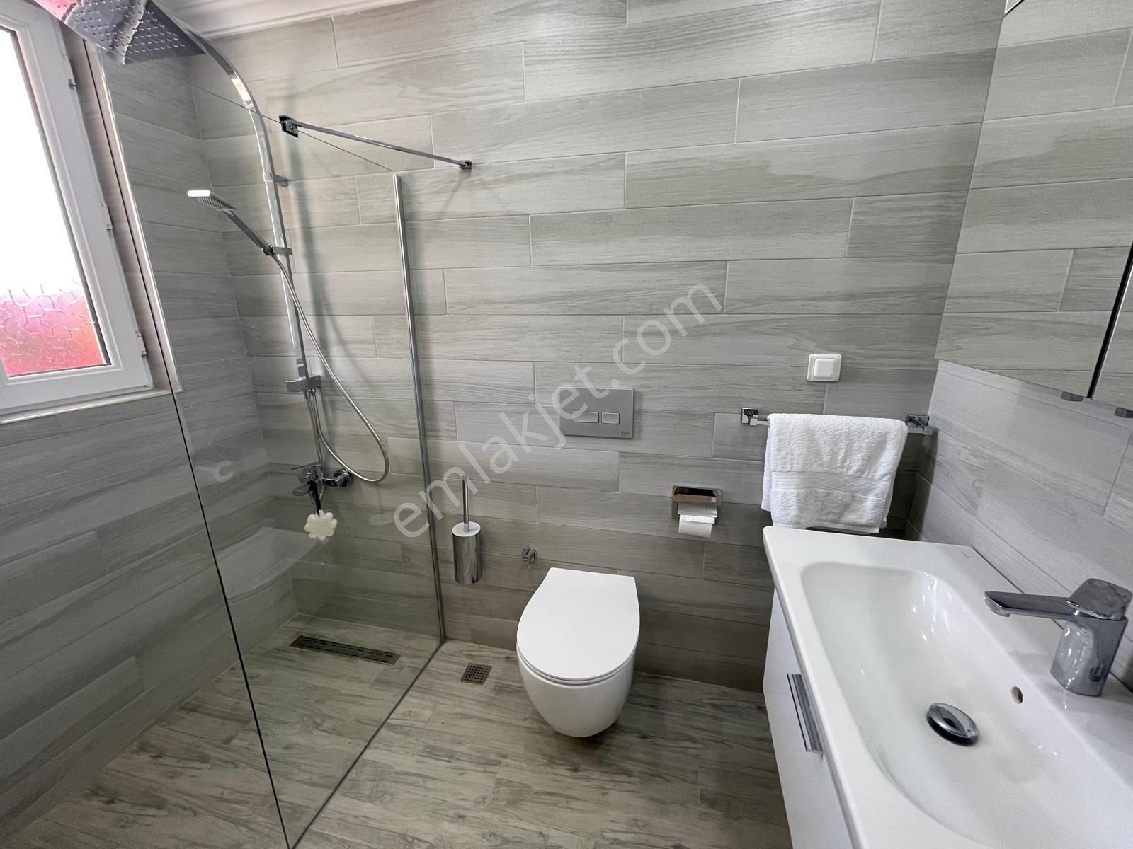 Çalışta Denize Sıfır Site İçerisinde 3+1 Villa - Görsel 9