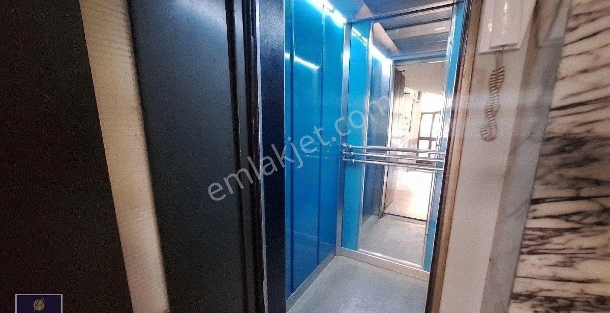 Efeler Cumhuriyet Mahallesi'nin En Güzel Yerinde Kiralık Doğalgazlı Asansörlü 3+1 Daire!!! - Görsel 22