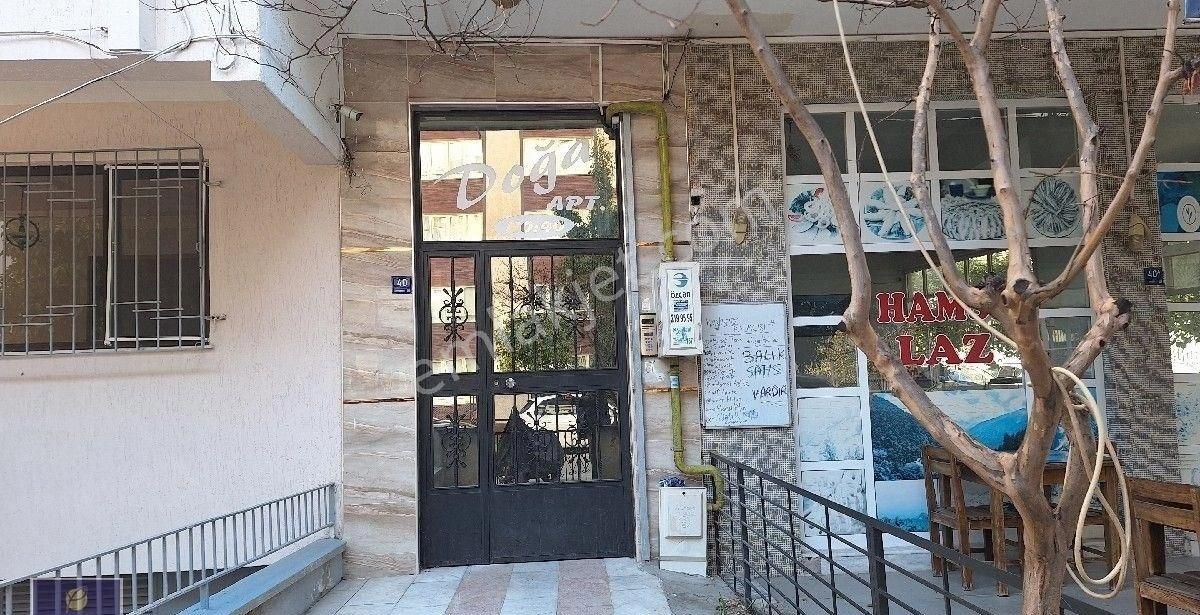 Efeler Cumhuriyet Mahallesi'nin En Güzel Yerinde Kiralık Doğalgazlı Asansörlü 3+1 Daire!!! - Görsel 5