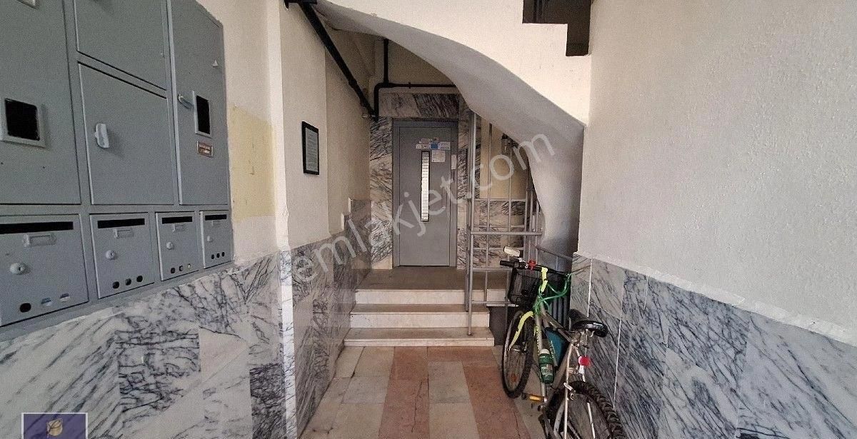 Efeler Cumhuriyet Mahallesi'nin En Güzel Yerinde Kiralık Doğalgazlı Asansörlü 3+1 Daire!!! - Görsel 17