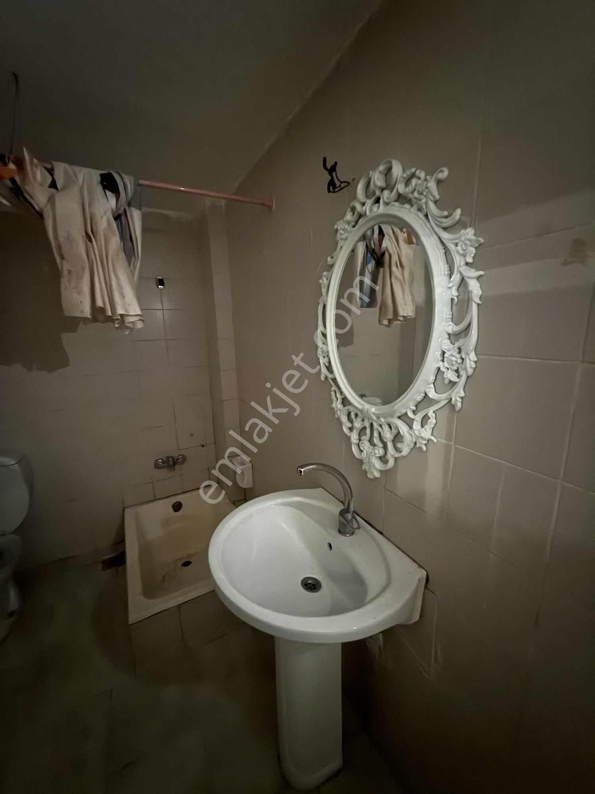 Kartal Merkez 2+1 Kiralik Daire Belediye Arkası Merkezi Konumda - Görsel 10