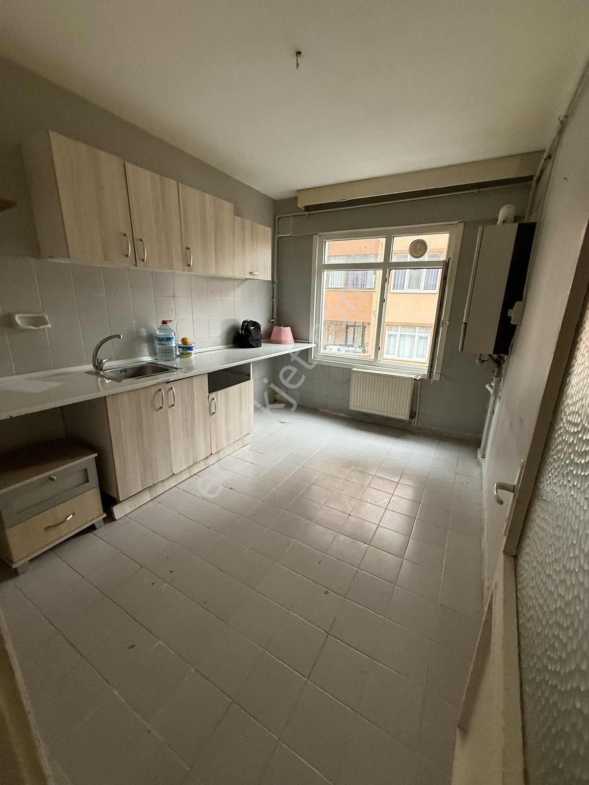 Kartal Merkez 2+1 Kiralik Daire Belediye Arkası Merkezi Konumda - Görsel 7