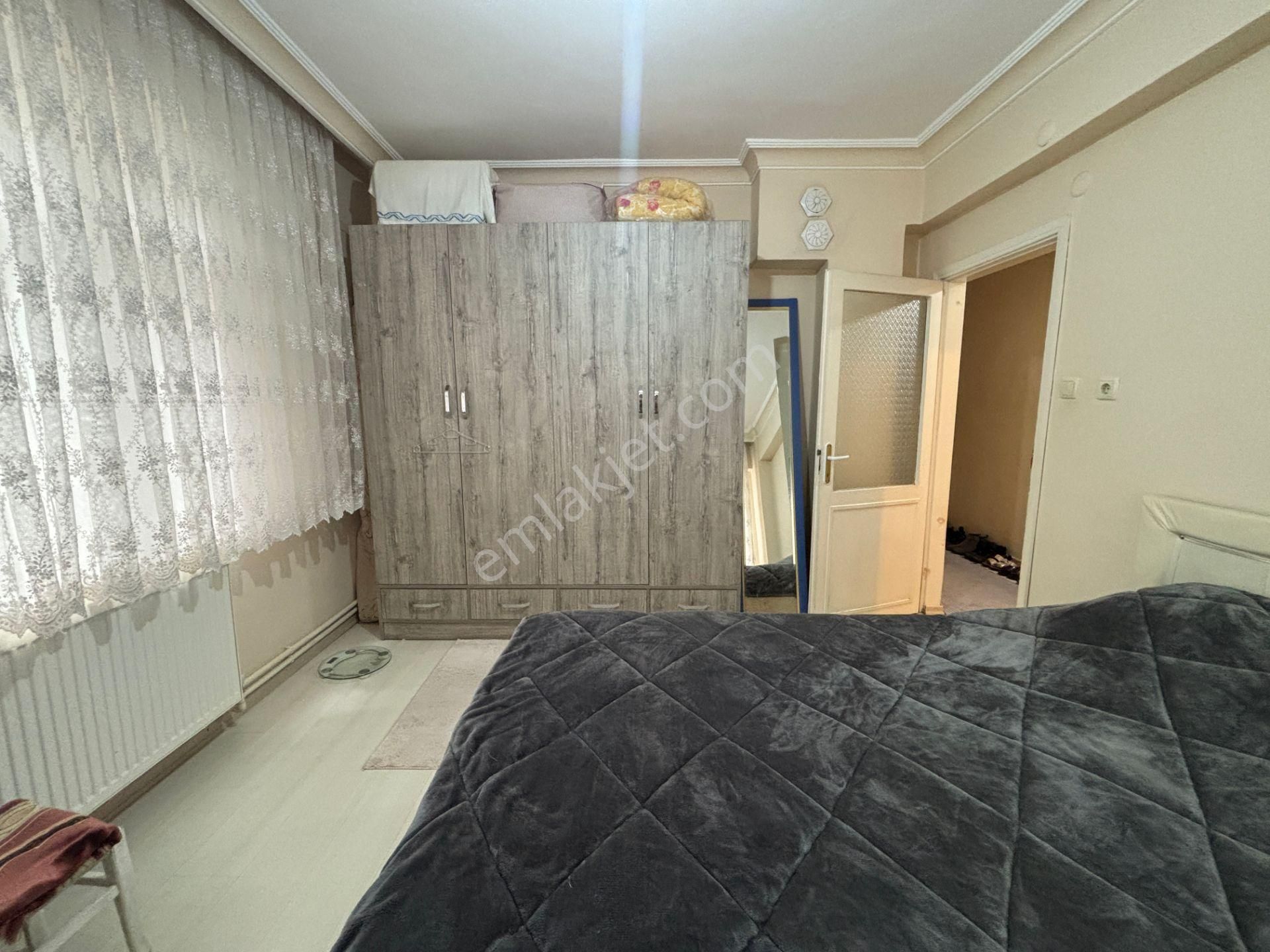 Akçakoca Çınar Caddesine Cephe 3+1 135 M2 Satılık Ara Kat Daire - Görsel 25