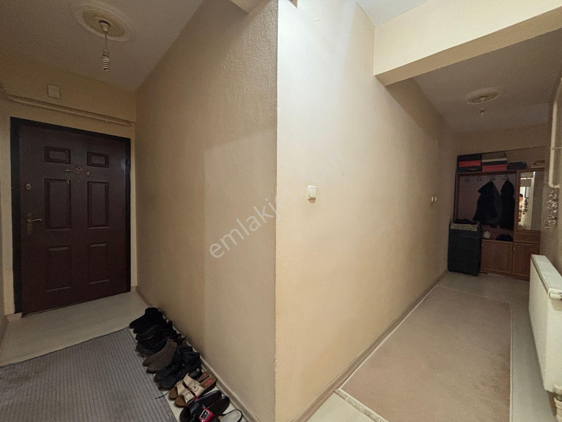 Akçakoca Çınar Caddesine Cephe 3+1 135 M2 Satılık Ara Kat Daire - Görsel 27