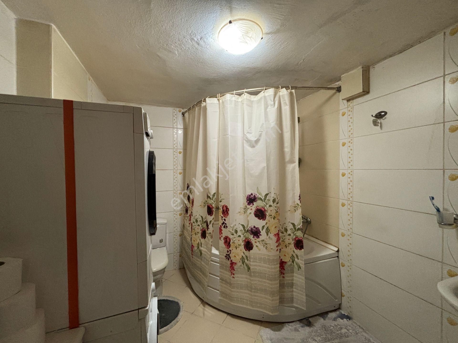 Akçakoca Çınar Caddesine Cephe 3+1 135 M2 Satılık Ara Kat Daire - Görsel 28