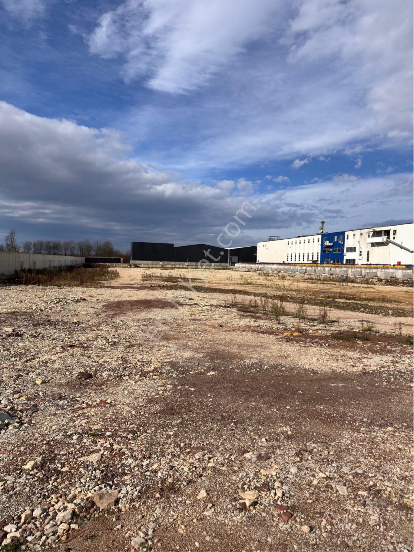 Kartepe Sanayi Bölgesinde 12.158 M² Çed Raporlu, Altyapısı Hazır Arsa! - Görsel 2