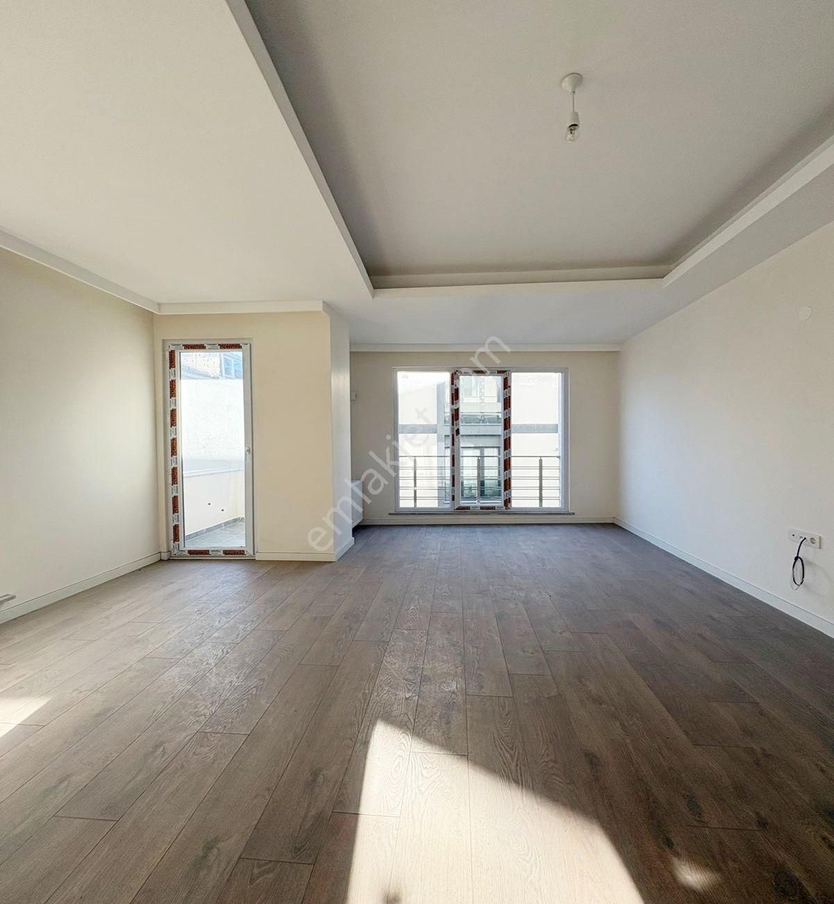 Avcılar Merkezde 3+1 Sıfır Kapalı Otoparklı Ebeveyn Banyolu