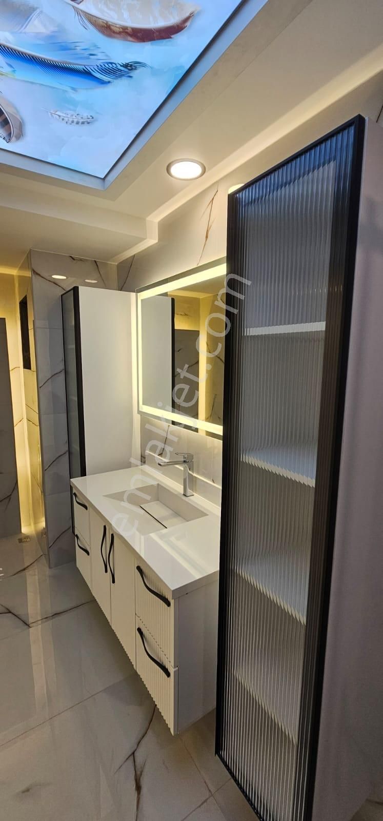 Ege Mahallesi'nde Tam Donanımlı Sitede Lüks Daireler - Görsel 25