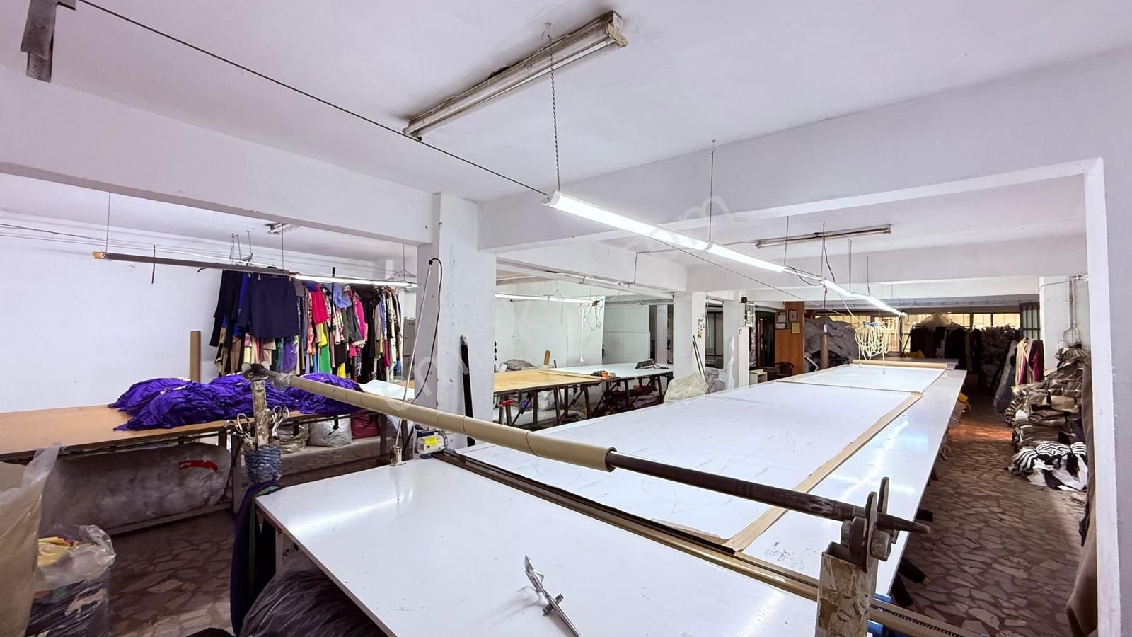 Kağıthane Talatpaşa Mh Satılık 180m2 Dükkan Toplu Ulaşıma 5dk - Görsel 3