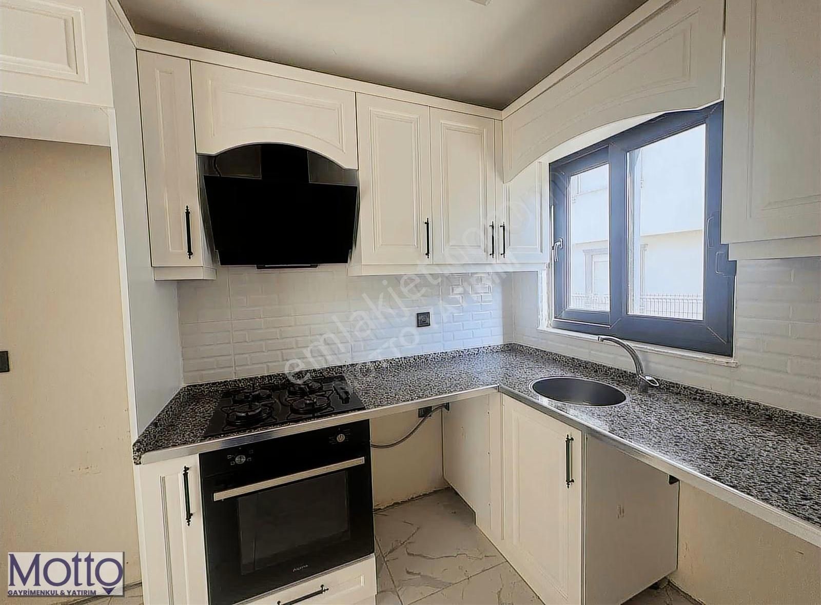 Havuzlu Site İçerisinde Fırsat 2+1 Satılık Daire - Görsel 17