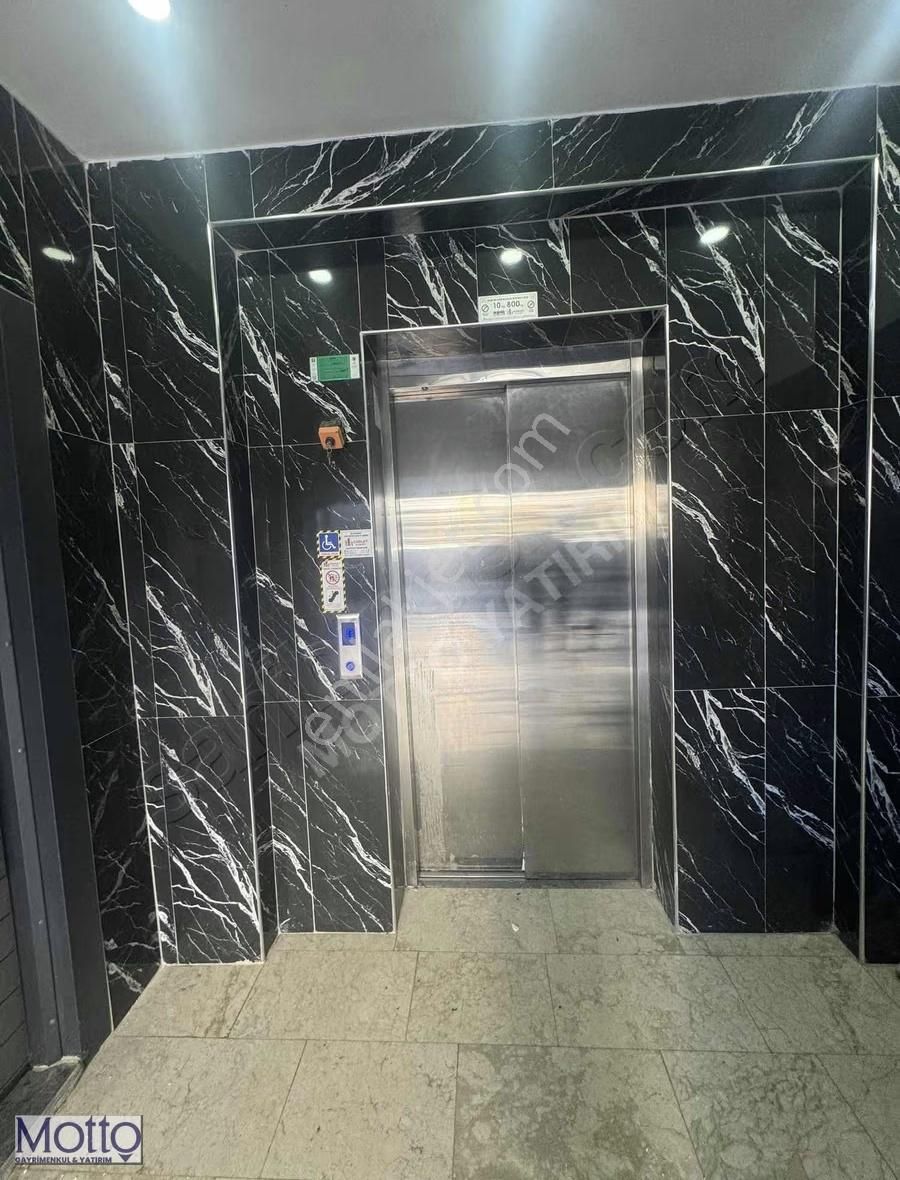 Havuzlu Site İçerisinde Fırsat 2+1 Satılık Daire - Görsel 10