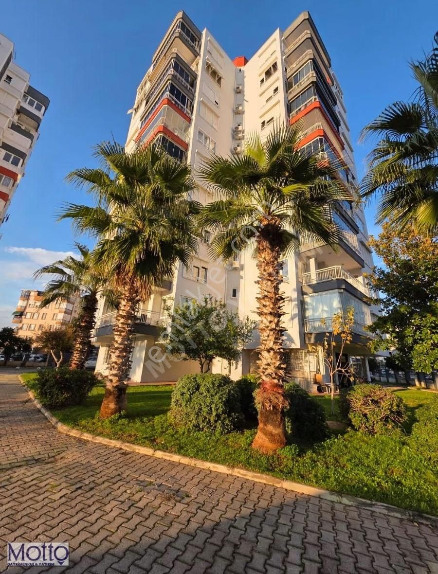 Fener Sitesin'de Masrafsız Geniş 3+1 Daire - Görsel 35