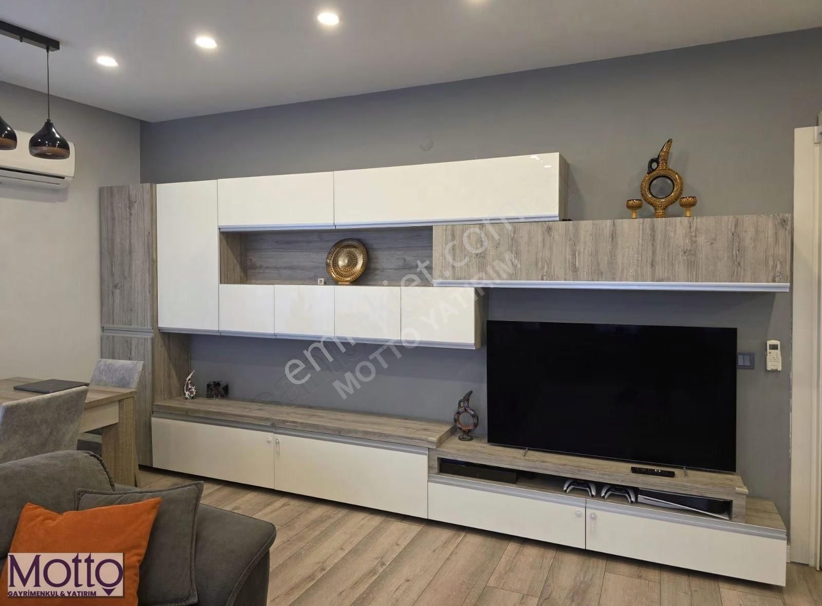 Fener Sitesin'de Masrafsız Geniş 3+1 Daire - Görsel 4