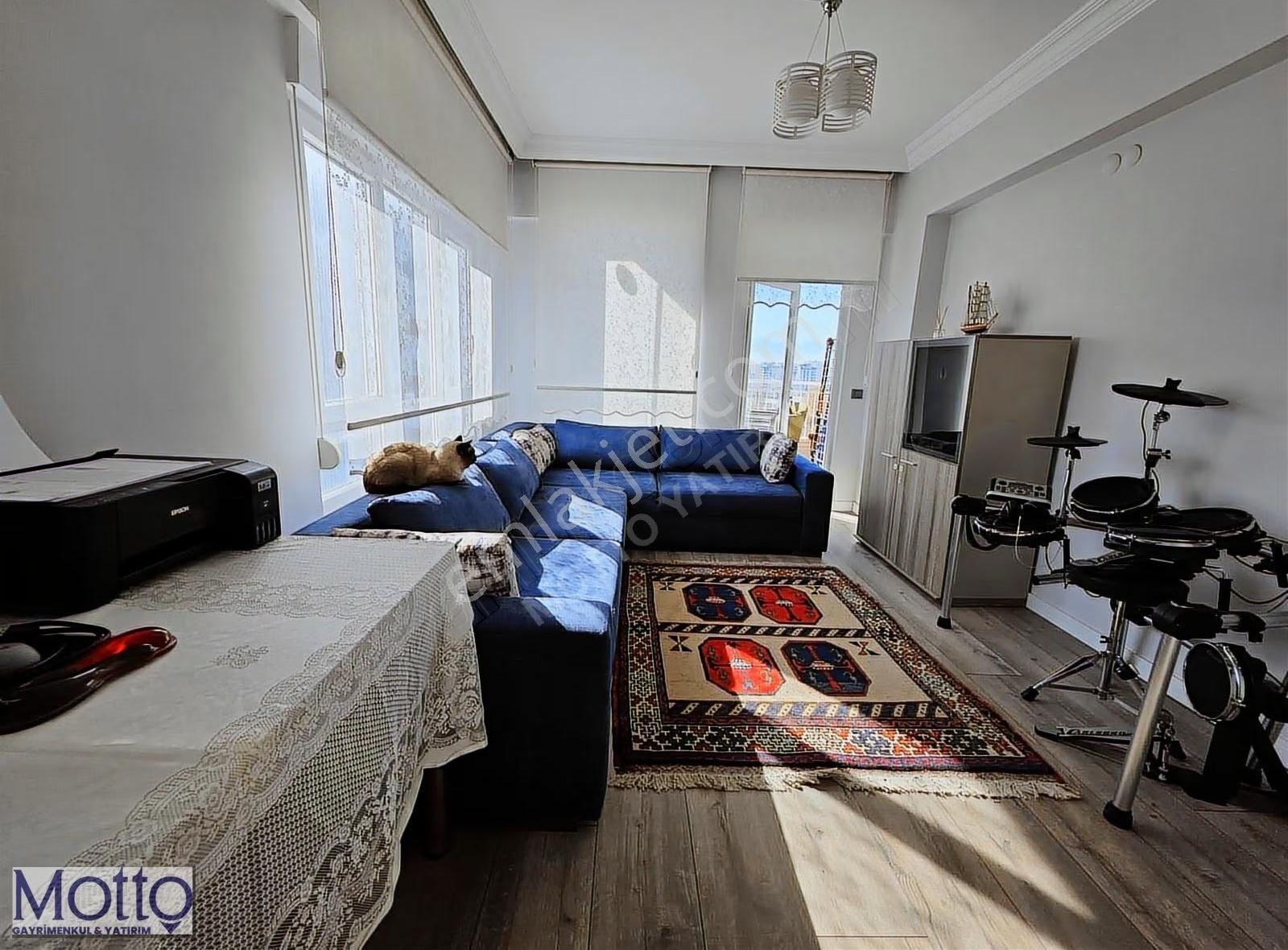 Fener Sitesin'de Masrafsız Geniş 3+1 Daire - Görsel 17