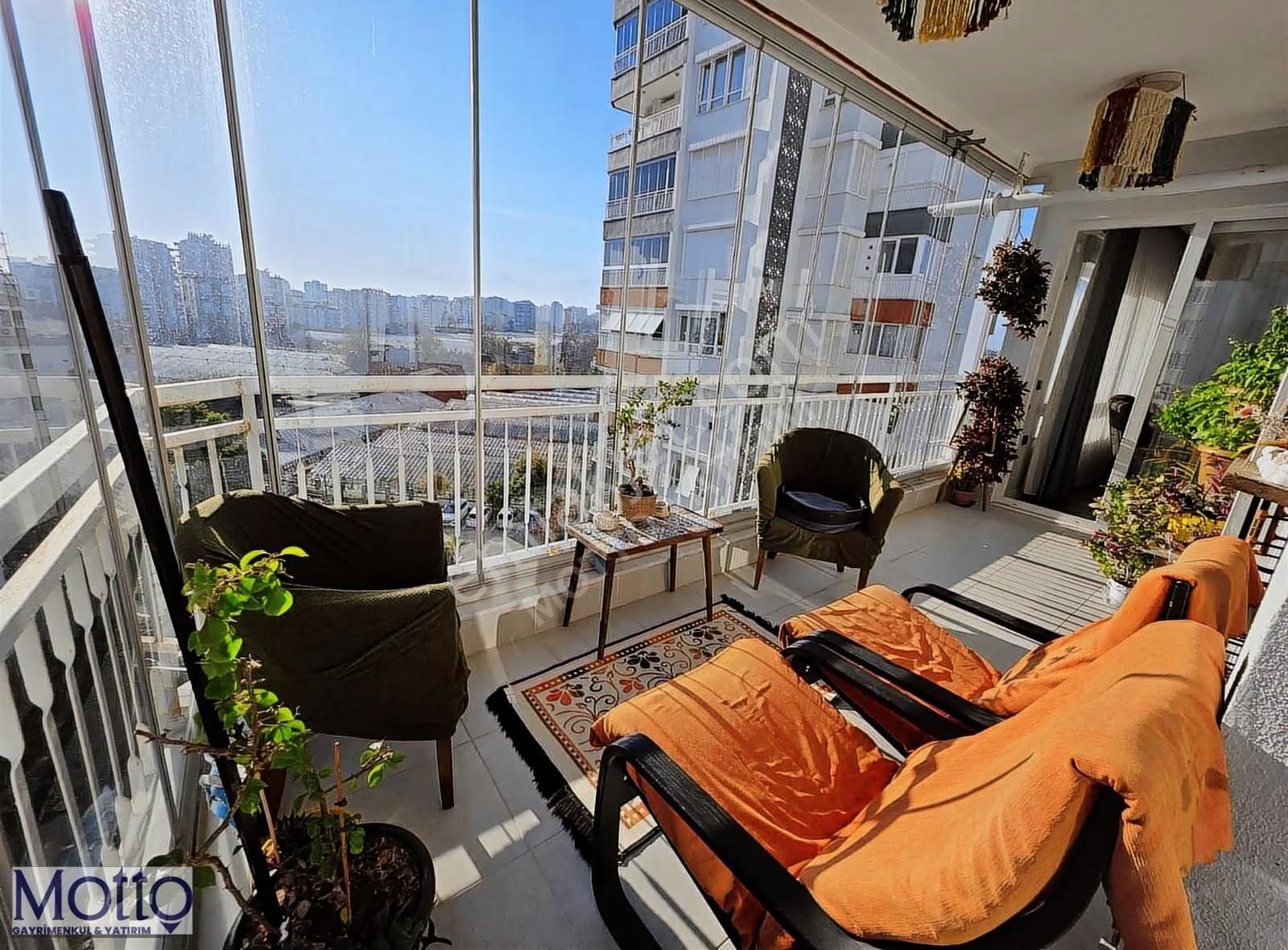 Fener Sitesin'de Masrafsız Geniş 3+1 Daire - Görsel 14