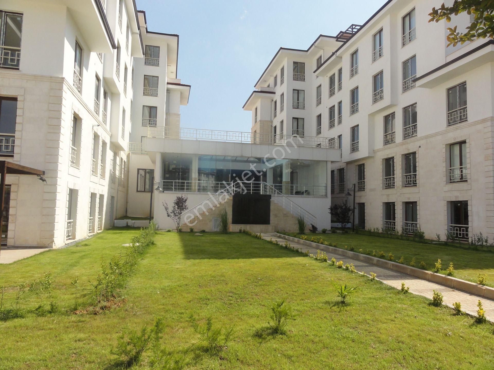 Dora'dan Pendik Zin D Natura Evlerinde 3+1 Ferah Daire - Görsel 34
