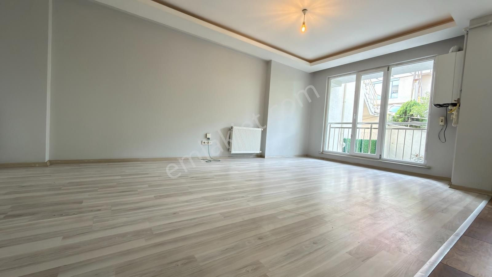 İlka'dan Gürsel Mh 1+1 Kiralık Daire Metrobüse 4dk - Görsel 2