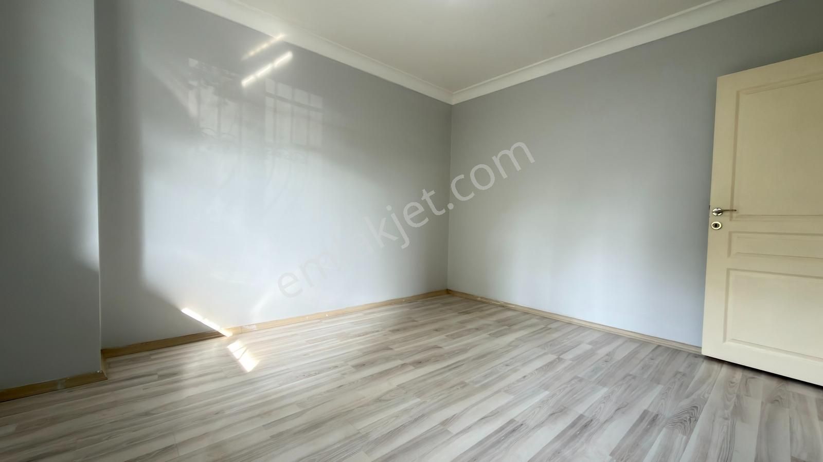 İlka'dan Gürsel Mh 1+1 Kiralık Daire Metrobüse 4dk - Görsel 9