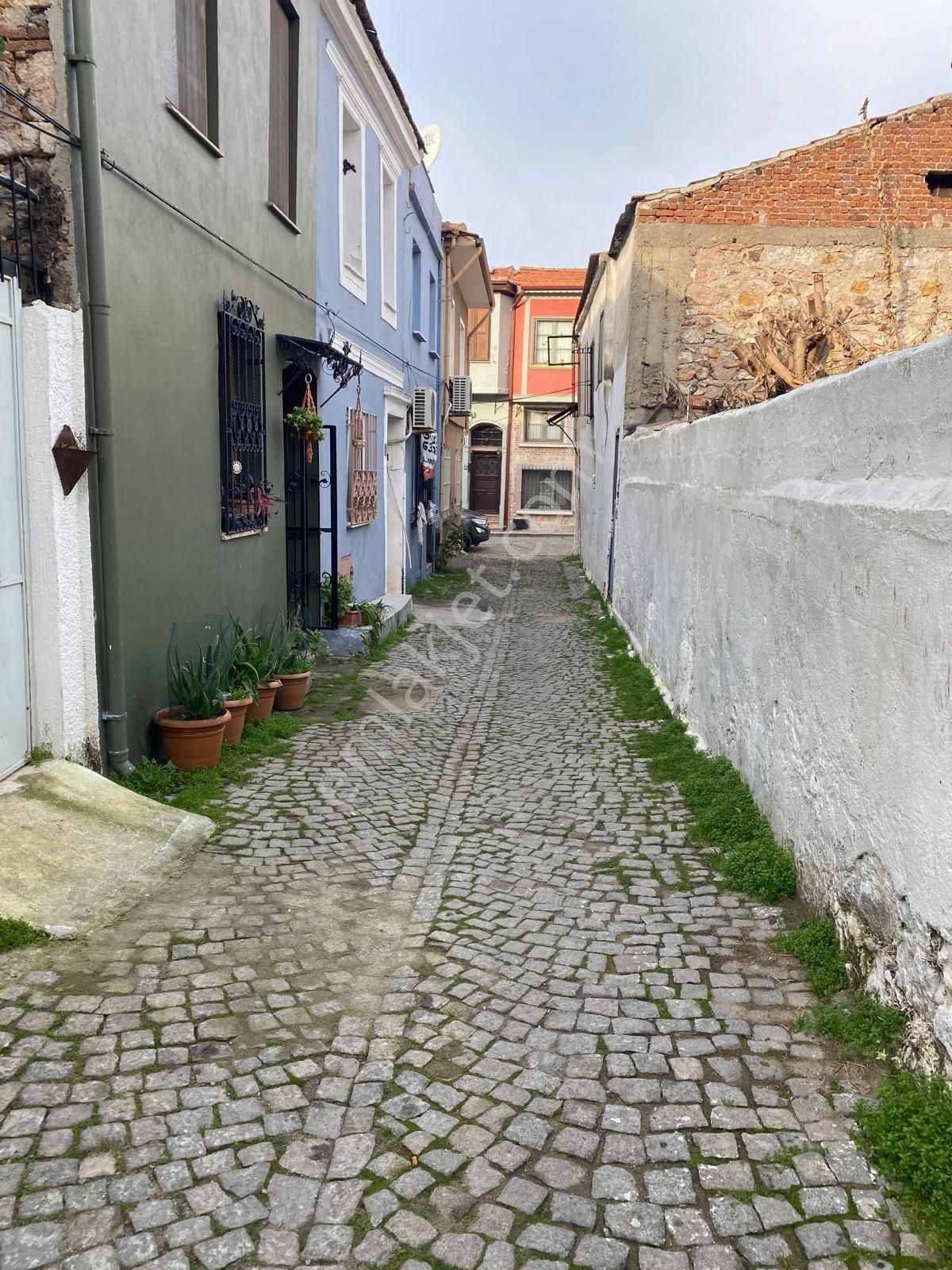 Ayvalık, 13 Nisan Caddesi'nde, Yatırımlık Müstakil Ev... - Görsel 23