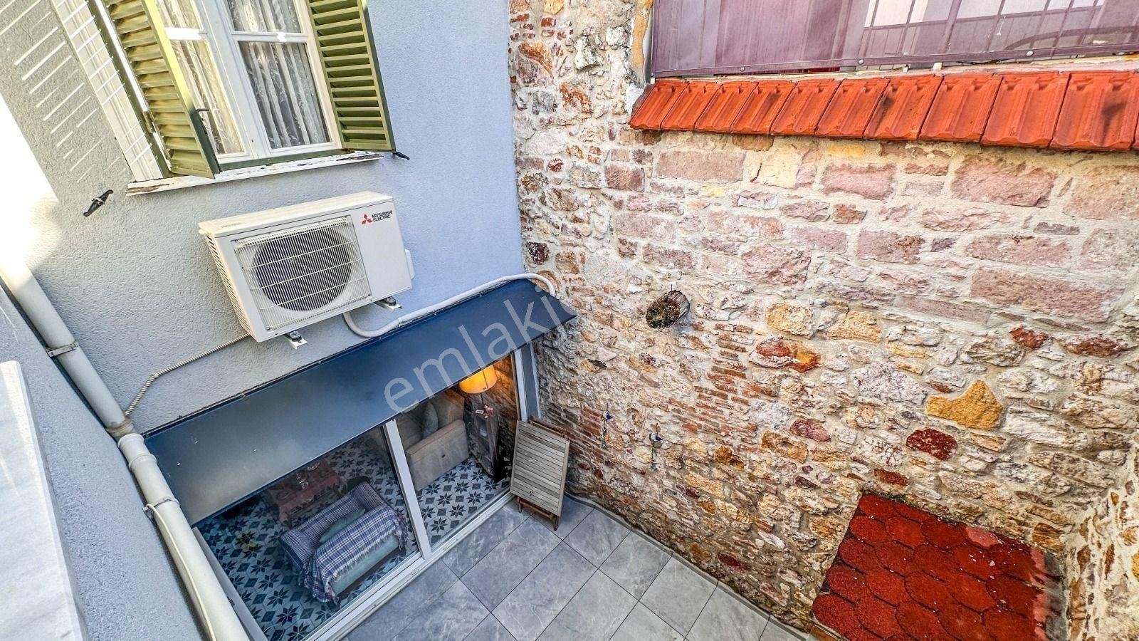 Ayvalık, 13 Nisan Caddesi'nde, Yatırımlık Müstakil Ev... - Görsel 22