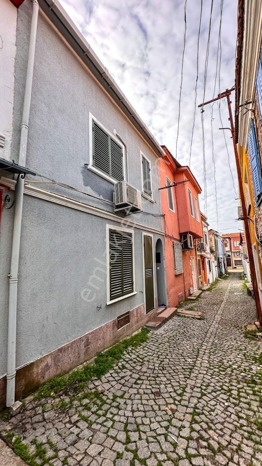 Ayvalık, 13 Nisan Caddesi'nde, Yatırımlık Müstakil Ev... - Görsel 25
