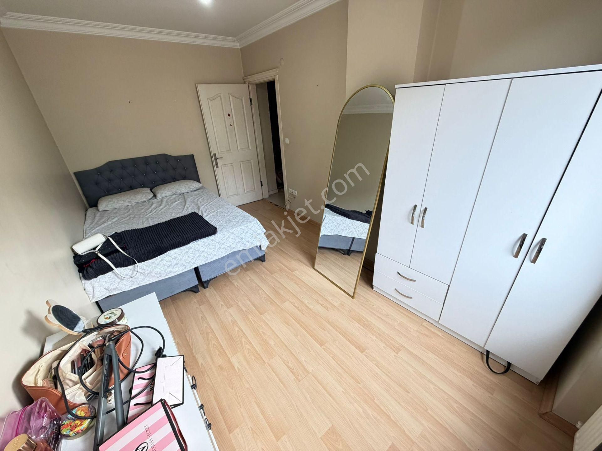 Çeliktepe'de,metroya 5dk.kat Mülkiyetli Fırsat 2+1 Satılık Daire - Görsel 9